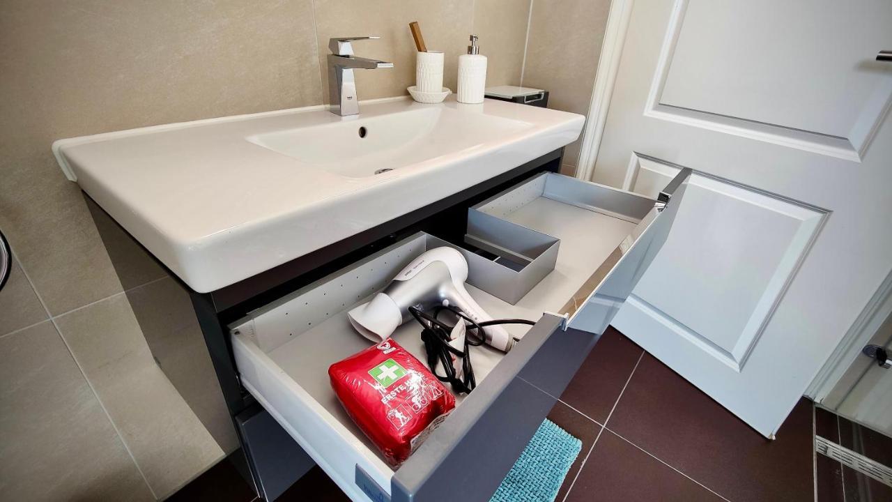One Apartment'S⎢Neu+Zentral⎢Alberstplatz⎢Altbau Coburg Buitenkant foto